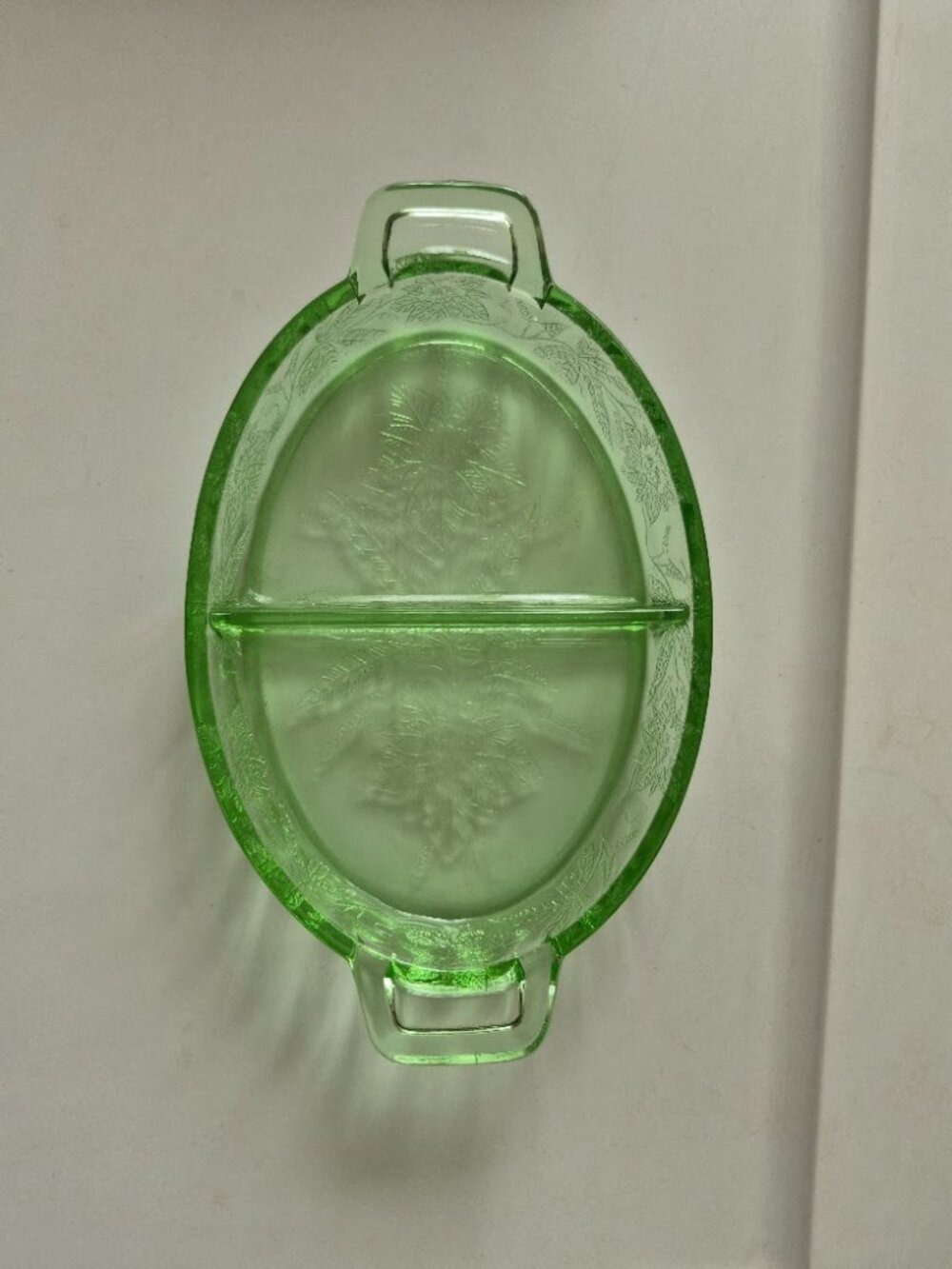 Vintage Jeanette Poinsettia Green Depression Glass Divided Relish Dish